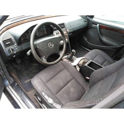 mercedes clase c (w202) berlina del año 1999