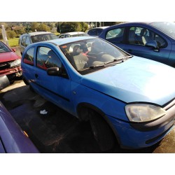 opel corsa c del año 2001