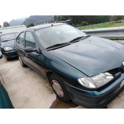 renault megane i berlina hatchback (ba0) del año 1996