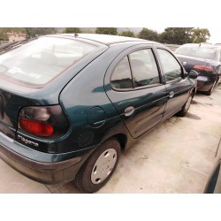 renault megane i berlina hatchback (ba0) del año 1996