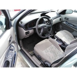 nissan almera (n16/e) del año 2001