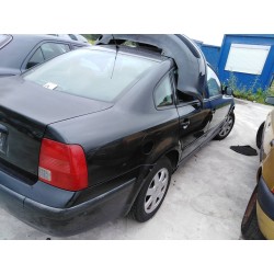 volkswagen passat berlina (3b2) del año 2000
