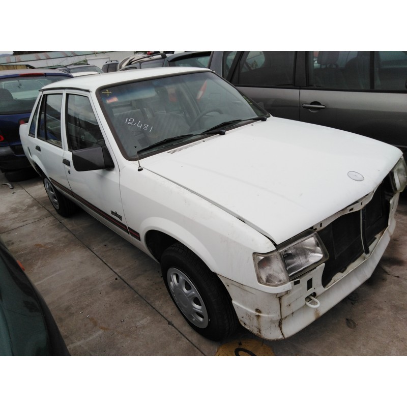 opel corsa a del año 1992