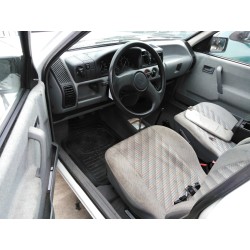 opel corsa a del año 1992