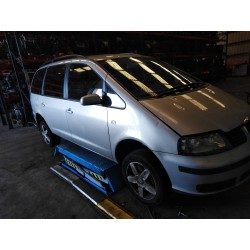 seat alhambra (7v9) del año 2002