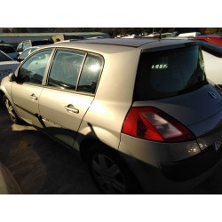 renault megane ii berlina 5p del año 2004