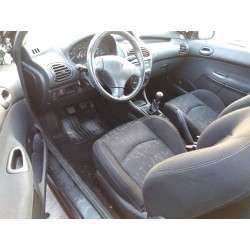 peugeot 206 berlina del año 2002