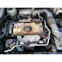 peugeot 206 berlina del año 2002