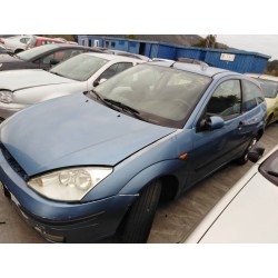 ford focus berlina (cak) del año 2003