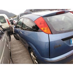 ford focus berlina (cak) del año 2003