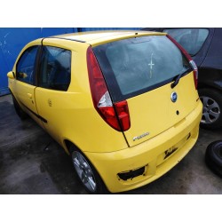 fiat punto berlina (188) del año 2004