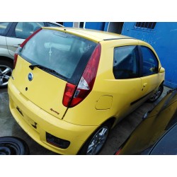fiat punto berlina (188) del año 2004