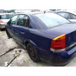 opel vectra c berlina del año 2003