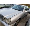 mercedes clase e (w210) berlina diesel del año 2004