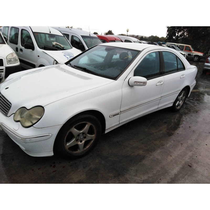 mercedes clase c (w203) berlina del año 2001 mercedes clase c (w203) berlina del año 2001