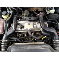 ford focus berlina (cak) del año 2003