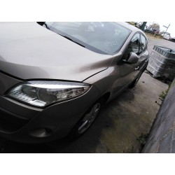 renault megane iii berlina 5 p del año 2011