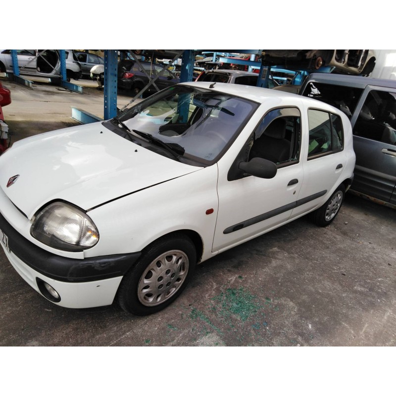 renault clio ii fase i (b/cbo) del año 2000