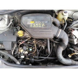 renault clio ii fase i (b/cbo) del año 2000