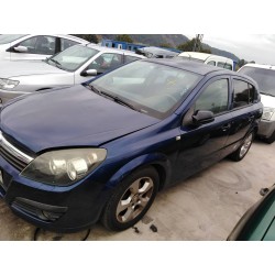 opel astra h berlina del año 2005