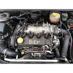 opel vectra c berlina del año 2004