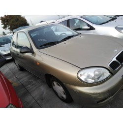 daewoo lanos del año 2001