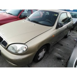 daewoo lanos del año 2001