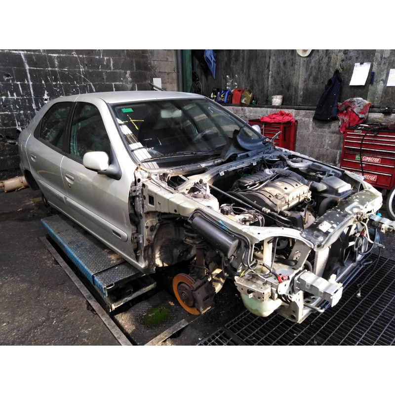 citroen xsara berlina del año 2001