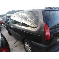 peugeot 807 del año 2005