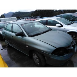 seat ibiza (6l1) del año 2002