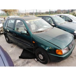 volkswagen polo berlina (6n1) del año 1996