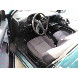 volkswagen polo berlina (6n1) del año 1996