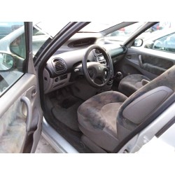 citroen xsara picasso del año 2002