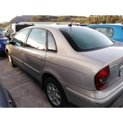 citroen c5 berlina del año 2004