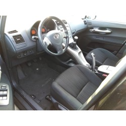 toyota auris del año 2007
