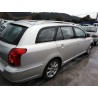 toyota avensis wagon (t25) del año 2006