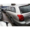 toyota avensis wagon (t25) del año 2006