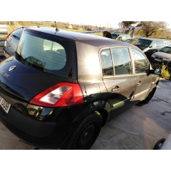 renault megane ii berlina 5p del año 2004