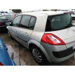 renault megane ii berlina 5p del año 2004