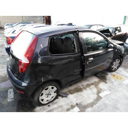 fiat punto berlina (188) del año 2005