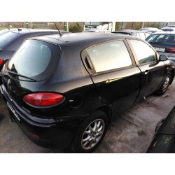 alfa romeo 147 (190) del año 2001