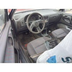 volkswagen polo berlina (6n1) del año 1998