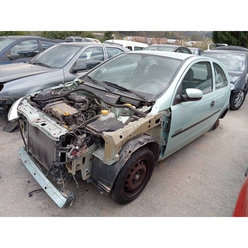 opel corsa c del año 2001