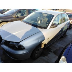 seat ibiza (6l1) del año 2003