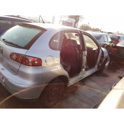 seat ibiza (6l1) del año 2003