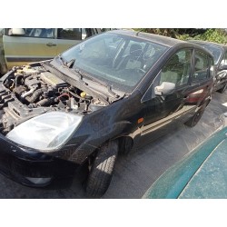 ford fiesta (cbk) del año 2004