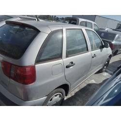 seat ibiza (6k1) del año 2001