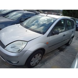 ford fiesta (cbk) del año 2002