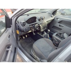 ford fiesta (cbk) del año 2002