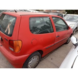 volkswagen polo berlina (6n1) del año 1997